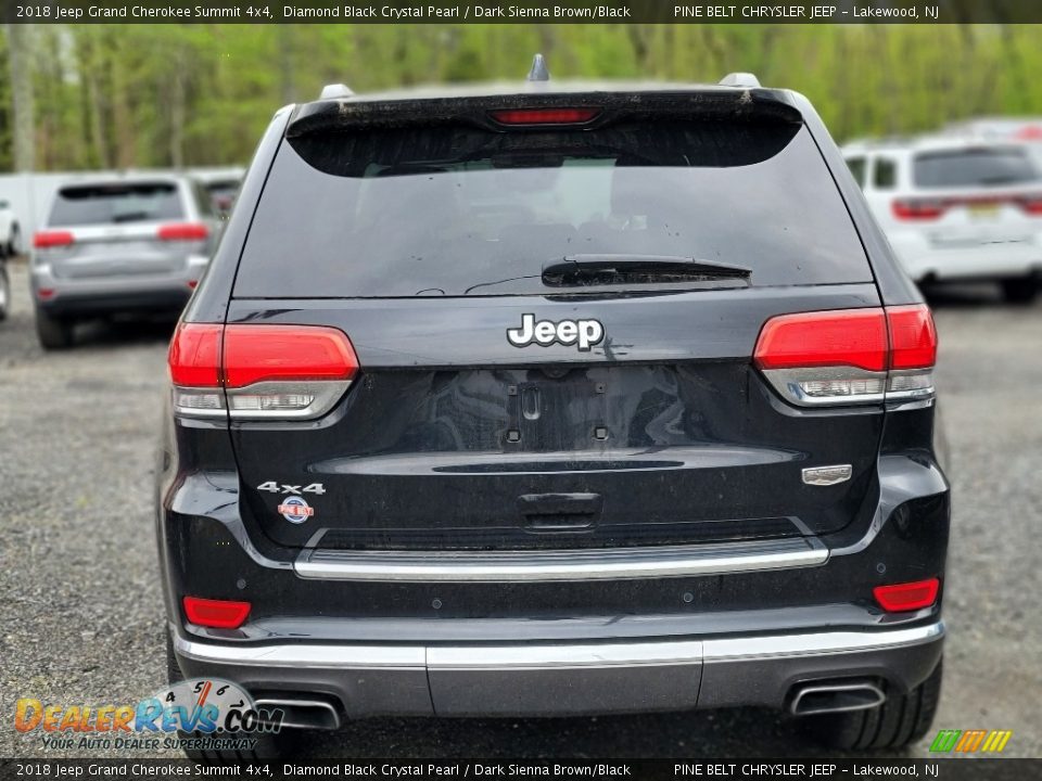 2018 Jeep Grand Cherokee Summit 4x4 Diamond Black Crystal Pearl / Dark Sienna Brown/Black Photo #4