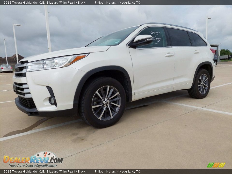 2018 Toyota Highlander XLE Blizzard White Pearl / Black Photo #2