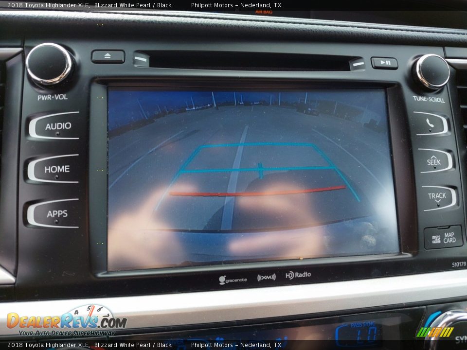 2018 Toyota Highlander XLE Blizzard White Pearl / Black Photo #16