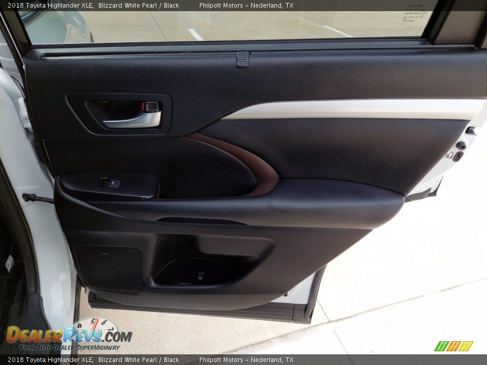 2018 Toyota Highlander XLE Blizzard White Pearl / Black Photo #22