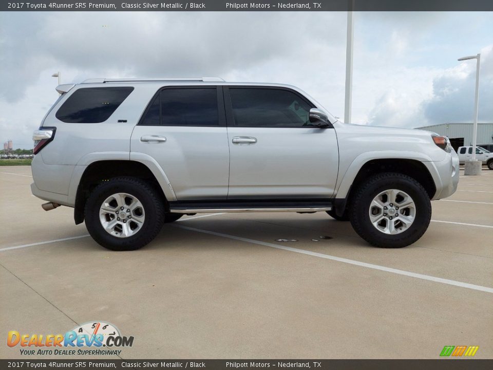 Classic Silver Metallic 2017 Toyota 4Runner SR5 Premium Photo #9