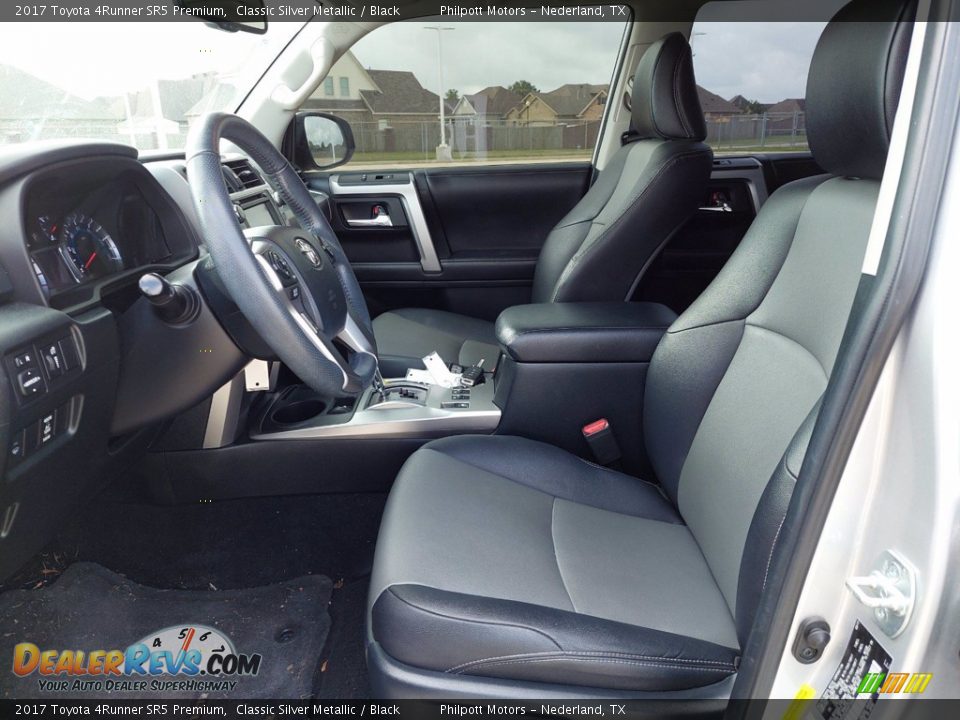 Black Interior - 2017 Toyota 4Runner SR5 Premium Photo #11