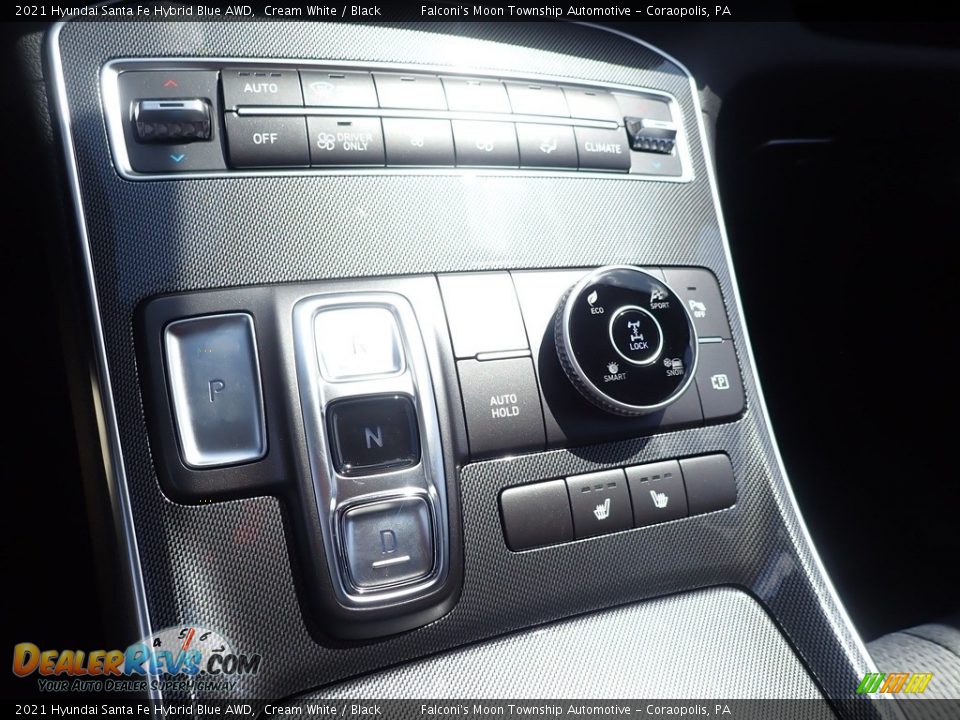Controls of 2021 Hyundai Santa Fe Hybrid Blue AWD Photo #15