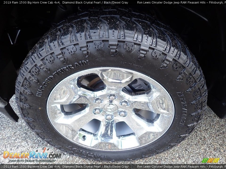 2019 Ram 1500 Big Horn Crew Cab 4x4 Diamond Black Crystal Pearl / Black/Diesel Gray Photo #9