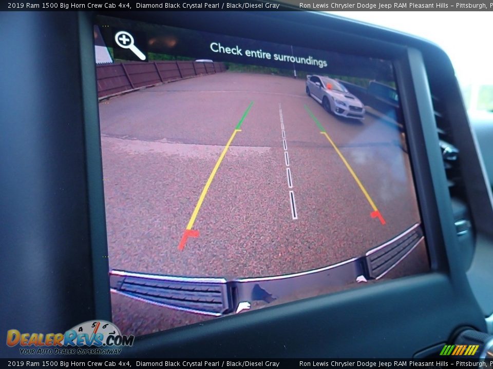 2019 Ram 1500 Big Horn Crew Cab 4x4 Diamond Black Crystal Pearl / Black/Diesel Gray Photo #18