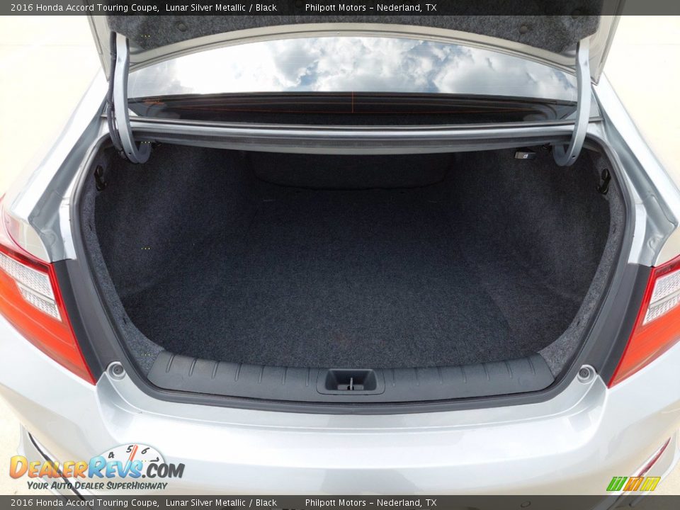 2016 Honda Accord Touring Coupe Trunk Photo #21