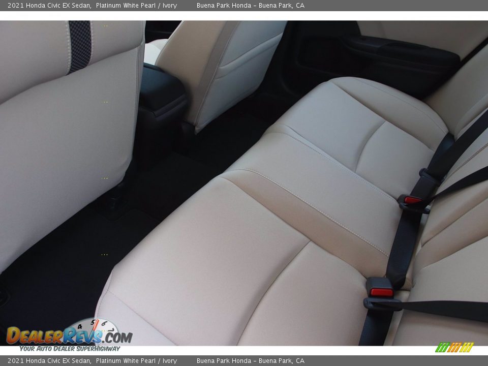 2021 Honda Civic EX Sedan Platinum White Pearl / Ivory Photo #14