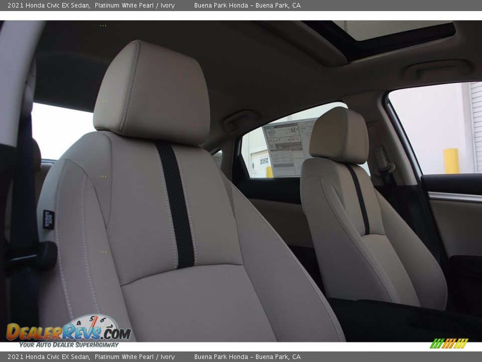 2021 Honda Civic EX Sedan Platinum White Pearl / Ivory Photo #18