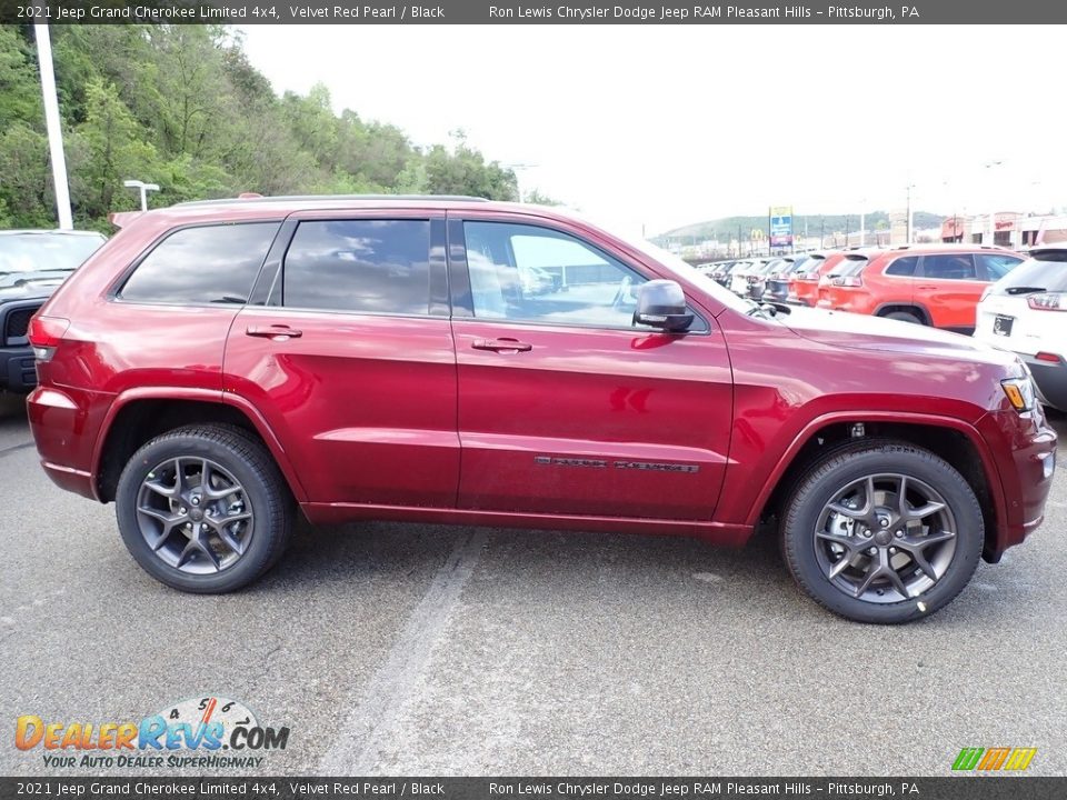 2021 Jeep Grand Cherokee Limited 4x4 Velvet Red Pearl / Black Photo #7