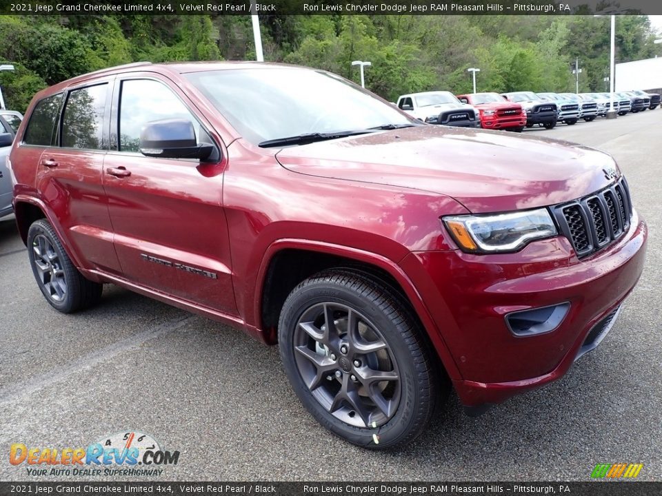 2021 Jeep Grand Cherokee Limited 4x4 Velvet Red Pearl / Black Photo #8