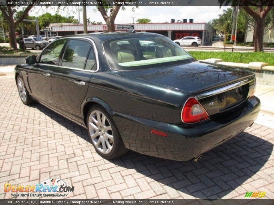 2008 Jaguar XJ XJ8 Botanical Green / Champagne/Mocha Photo #5