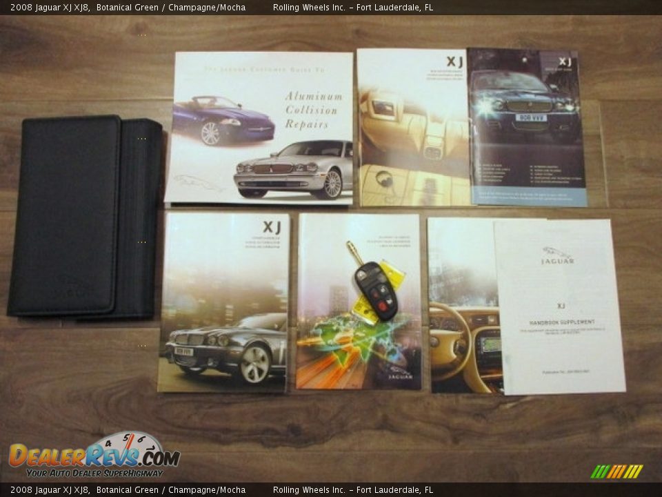 Books/Manuals of 2008 Jaguar XJ XJ8 Photo #29