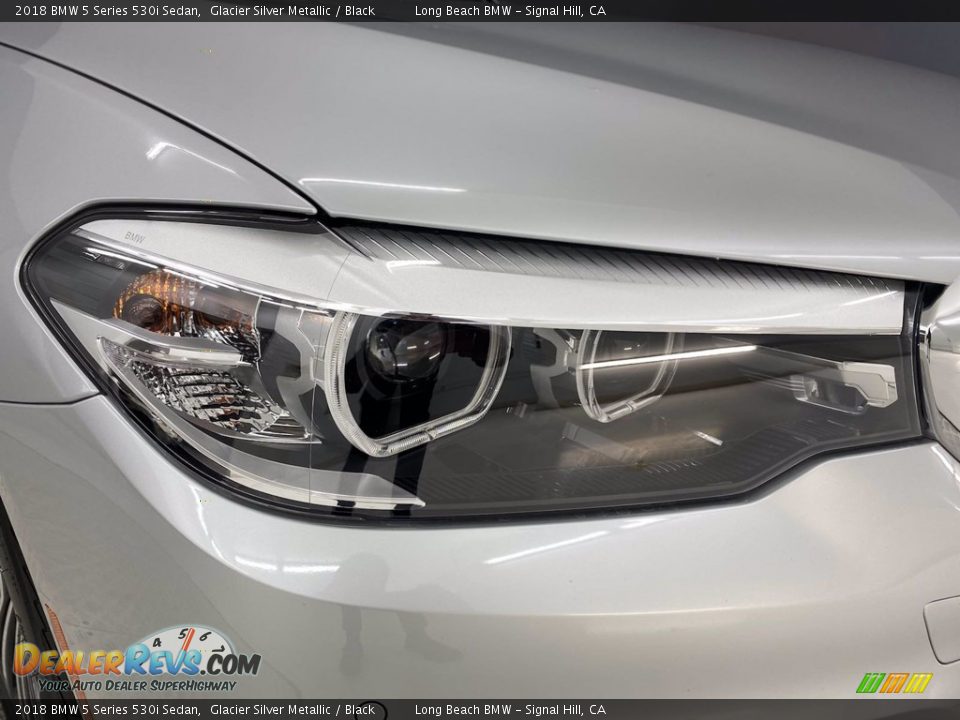 2018 BMW 5 Series 530i Sedan Glacier Silver Metallic / Black Photo #7