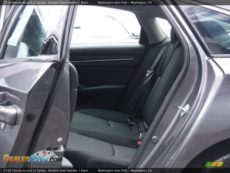 2018 Honda Accord LX Sedan Modern Steel Metallic / Black Photo #25
