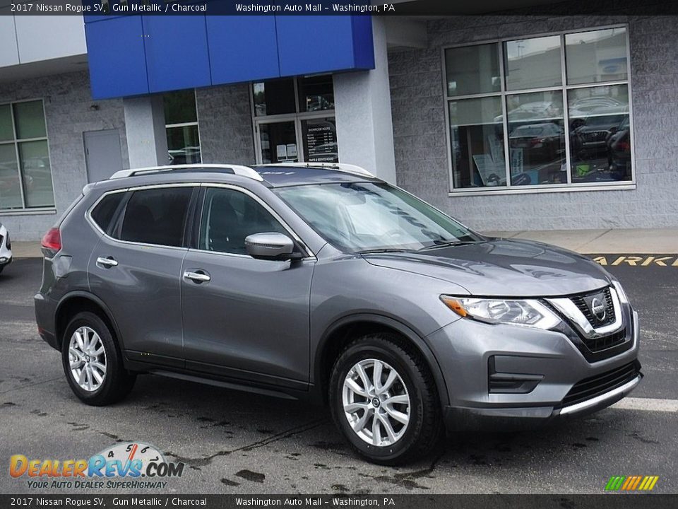 Gun Metallic 2017 Nissan Rogue SV Photo #1