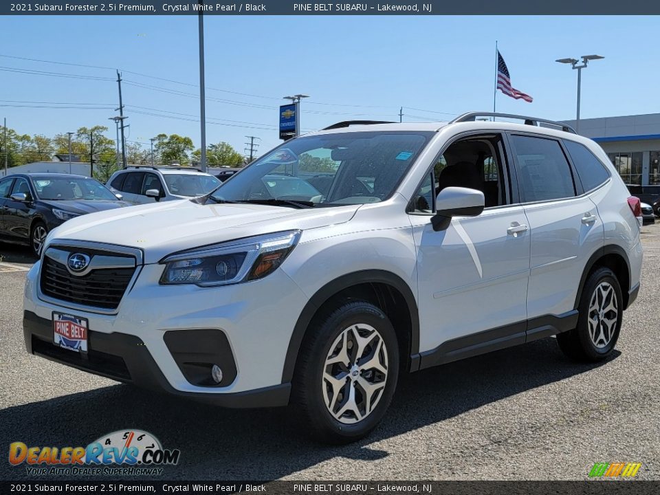 2021 Subaru Forester 2.5i Premium Crystal White Pearl / Black Photo #1
