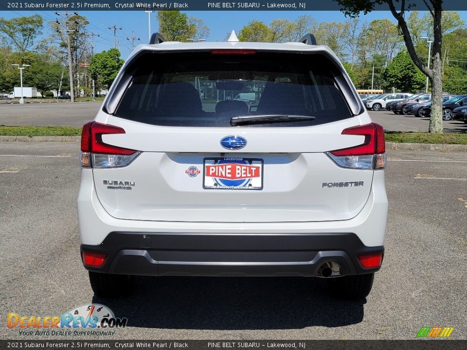 2021 Subaru Forester 2.5i Premium Crystal White Pearl / Black Photo #7