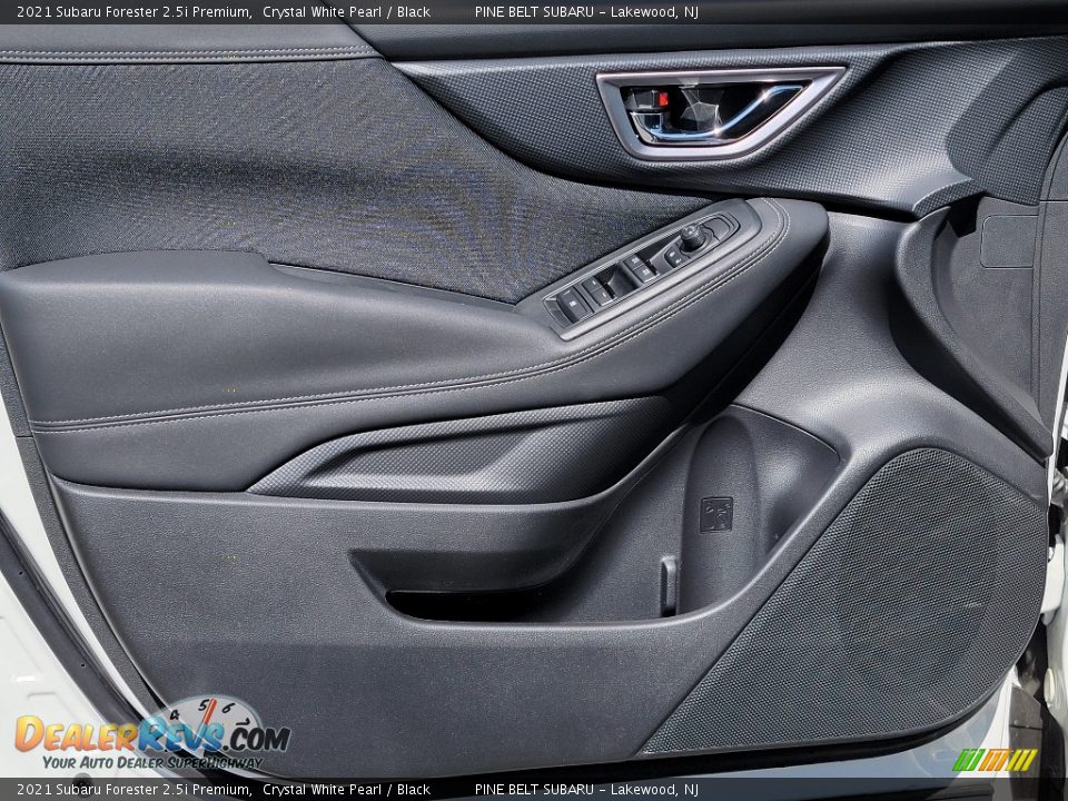 2021 Subaru Forester 2.5i Premium Crystal White Pearl / Black Photo #12