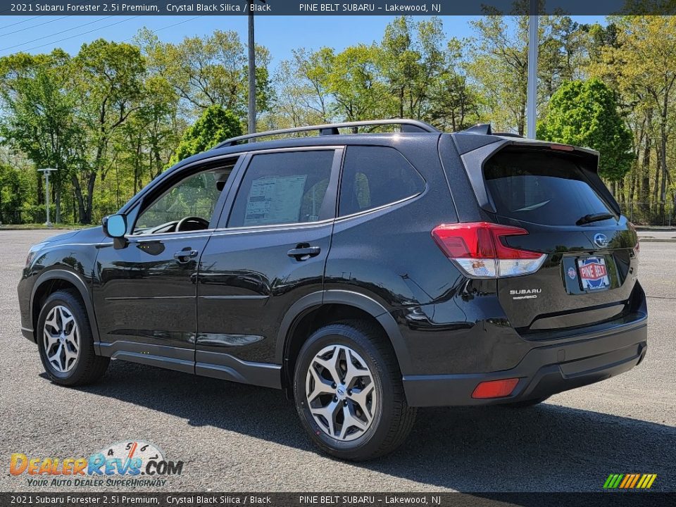 2021 Subaru Forester 2.5i Premium Crystal Black Silica / Black Photo #6