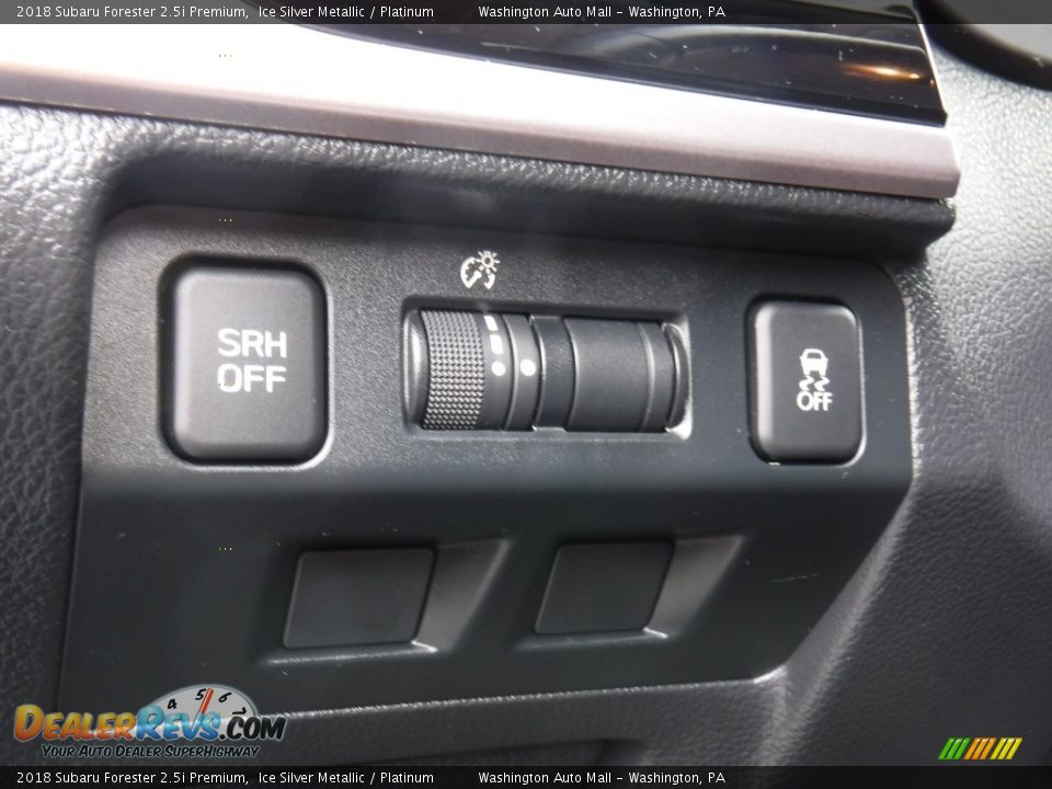 2018 Subaru Forester 2.5i Premium Ice Silver Metallic / Platinum Photo #5