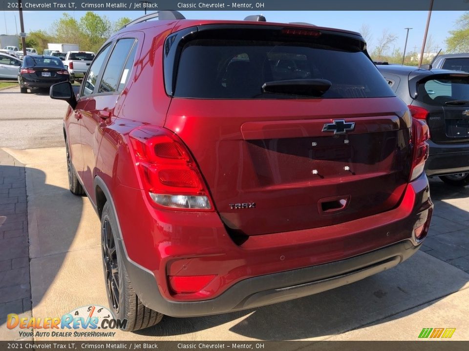 2021 Chevrolet Trax LT Crimson Metallic / Jet Black Photo #4