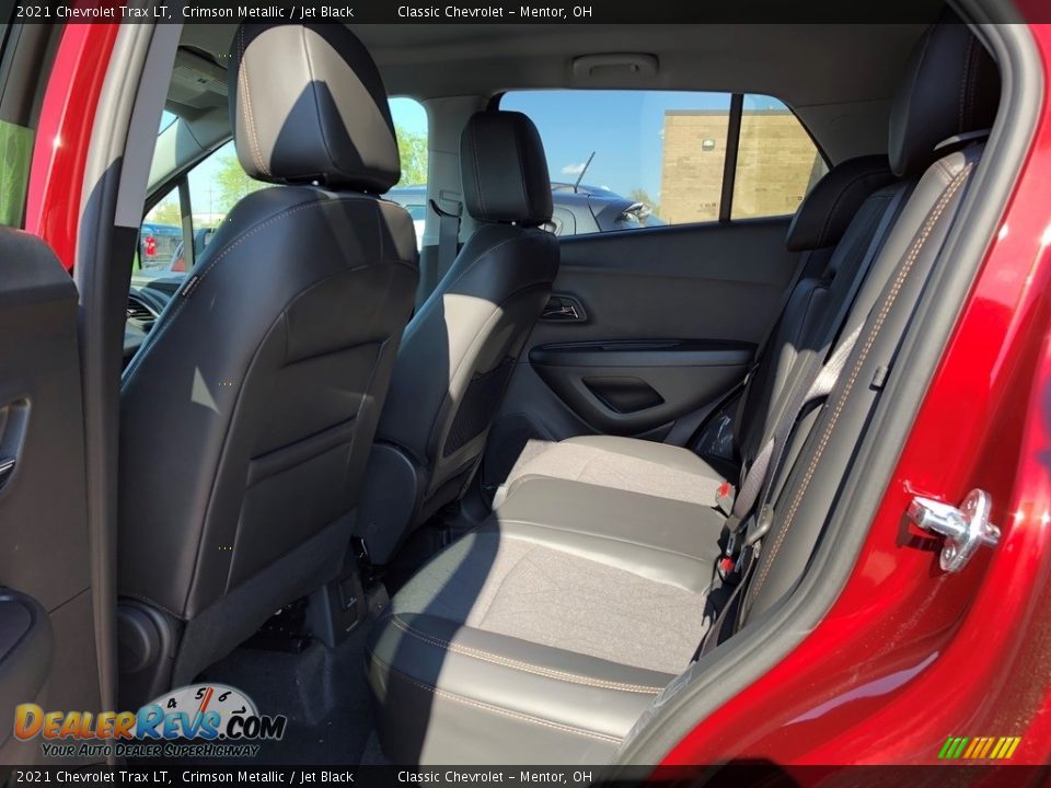 2021 Chevrolet Trax LT Crimson Metallic / Jet Black Photo #6