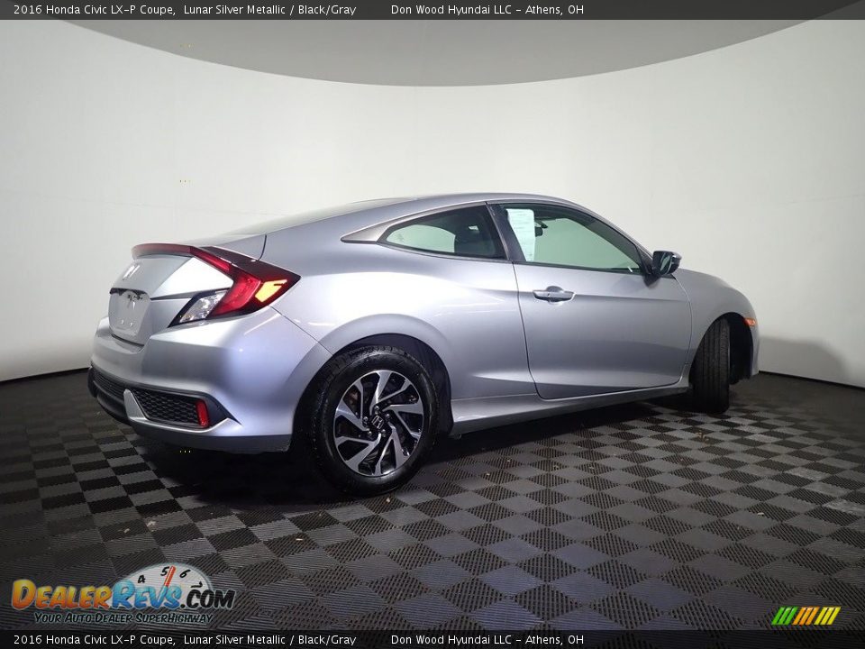 2016 Honda Civic LX-P Coupe Lunar Silver Metallic / Black/Gray Photo #16