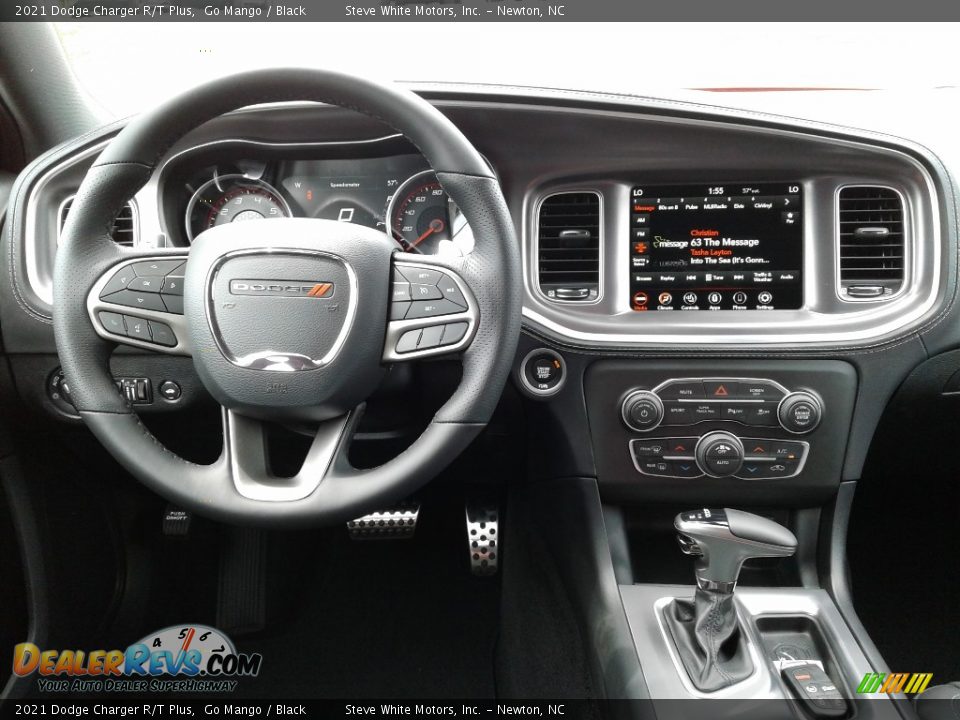 Dashboard of 2021 Dodge Charger R/T Plus Photo #18
