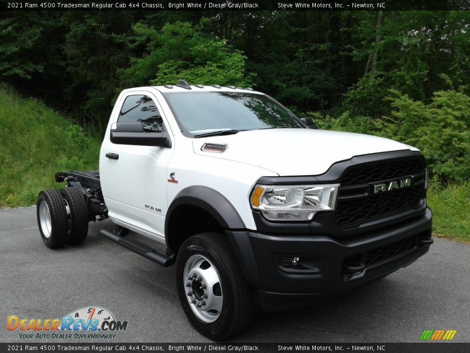 Bright White 2021 Ram 4500 Tradesman Regular Cab 4x4 Chassis Photo #4