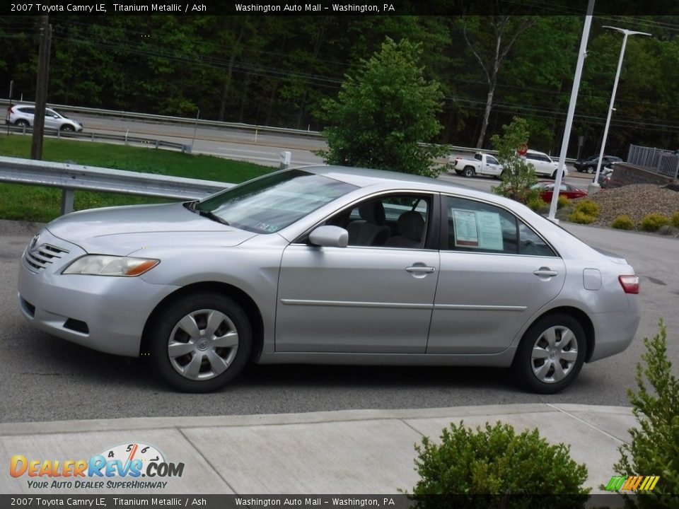 2007 Toyota Camry LE Titanium Metallic / Ash Photo #9