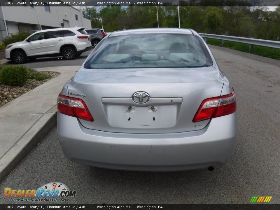 2007 Toyota Camry LE Titanium Metallic / Ash Photo #11