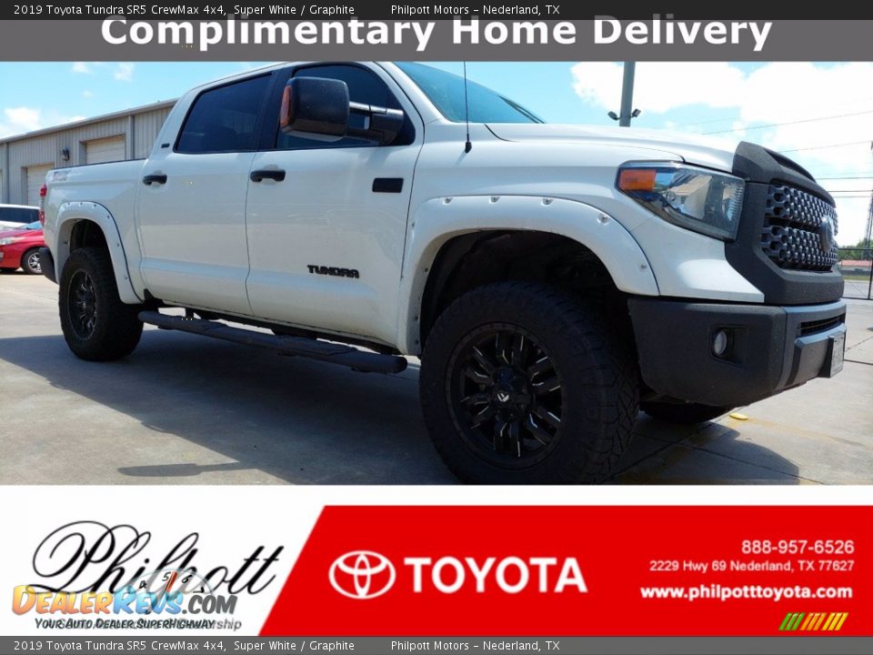 2019 Toyota Tundra SR5 CrewMax 4x4 Super White / Graphite Photo #1