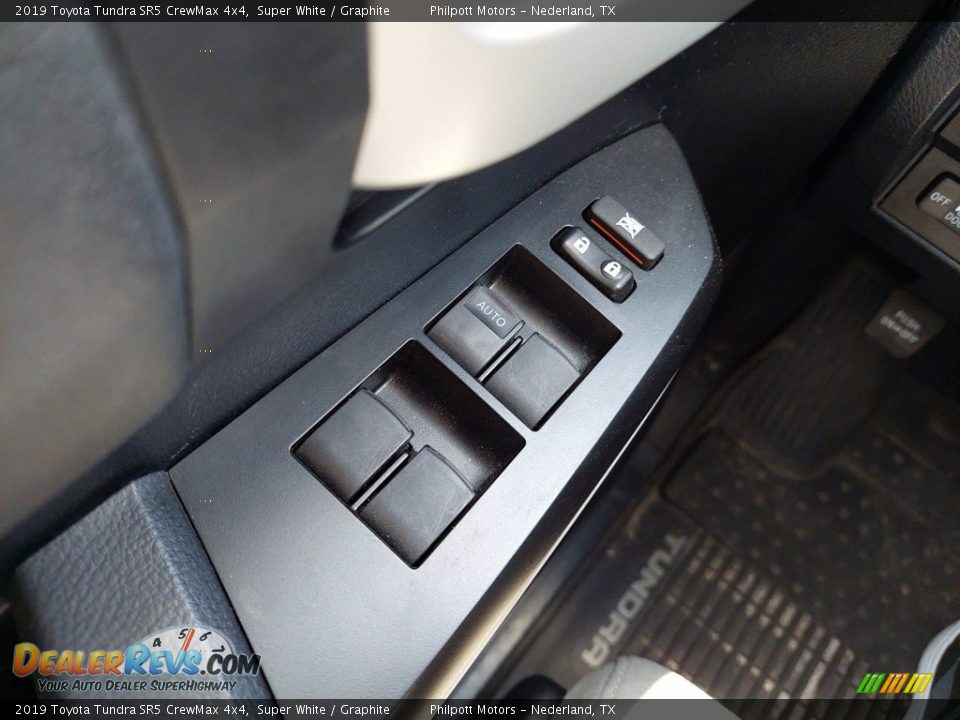 2019 Toyota Tundra SR5 CrewMax 4x4 Super White / Graphite Photo #14