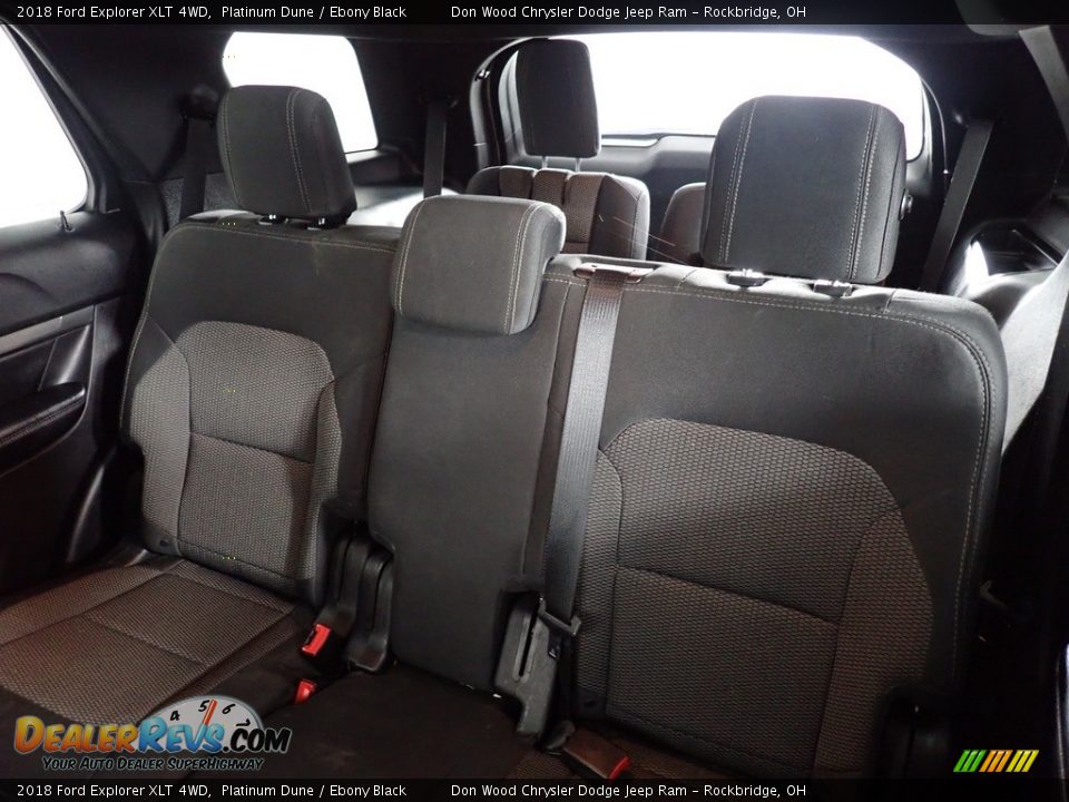 2018 Ford Explorer XLT 4WD Platinum Dune / Ebony Black Photo #24