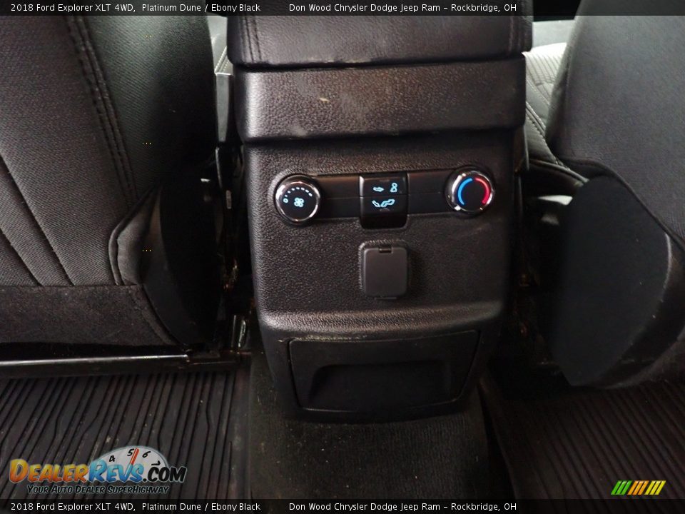 2018 Ford Explorer XLT 4WD Platinum Dune / Ebony Black Photo #27