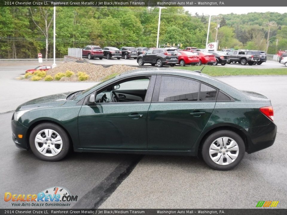 2014 Chevrolet Cruze LS Rainforest Green Metallic / Jet Black/Medium Titanium Photo #10