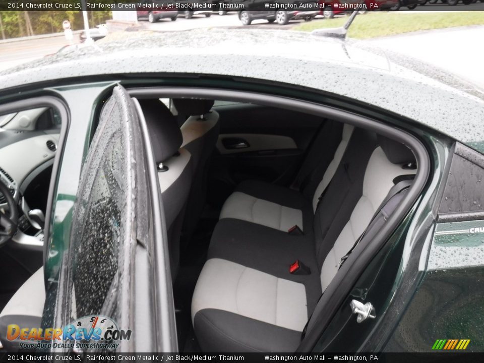 2014 Chevrolet Cruze LS Rainforest Green Metallic / Jet Black/Medium Titanium Photo #17