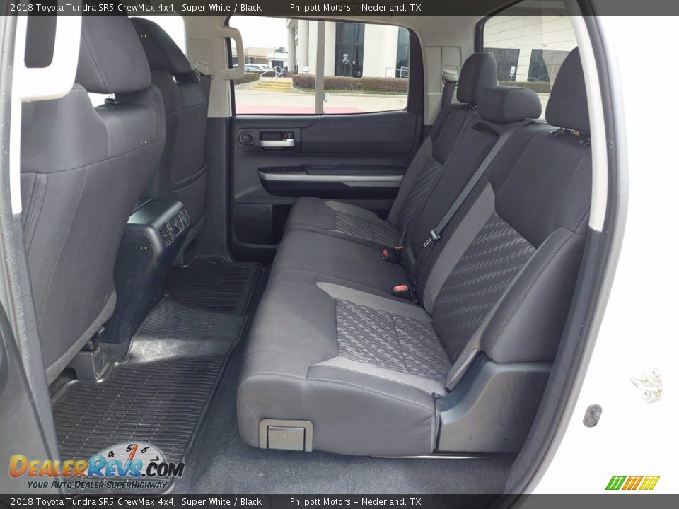 2018 Toyota Tundra SR5 CrewMax 4x4 Super White / Black Photo #6