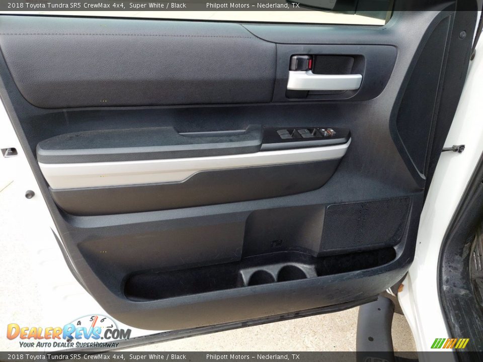 2018 Toyota Tundra SR5 CrewMax 4x4 Super White / Black Photo #13