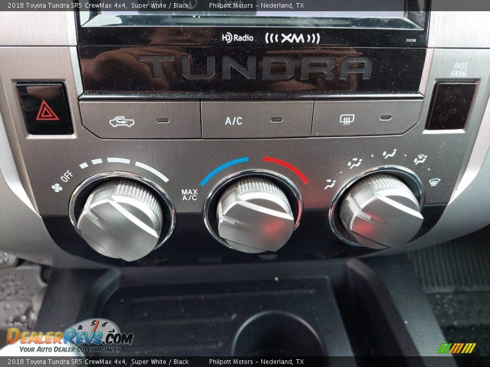 2018 Toyota Tundra SR5 CrewMax 4x4 Super White / Black Photo #28