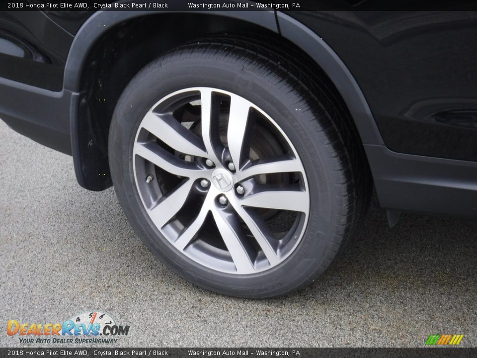 2018 Honda Pilot Elite AWD Crystal Black Pearl / Black Photo #3