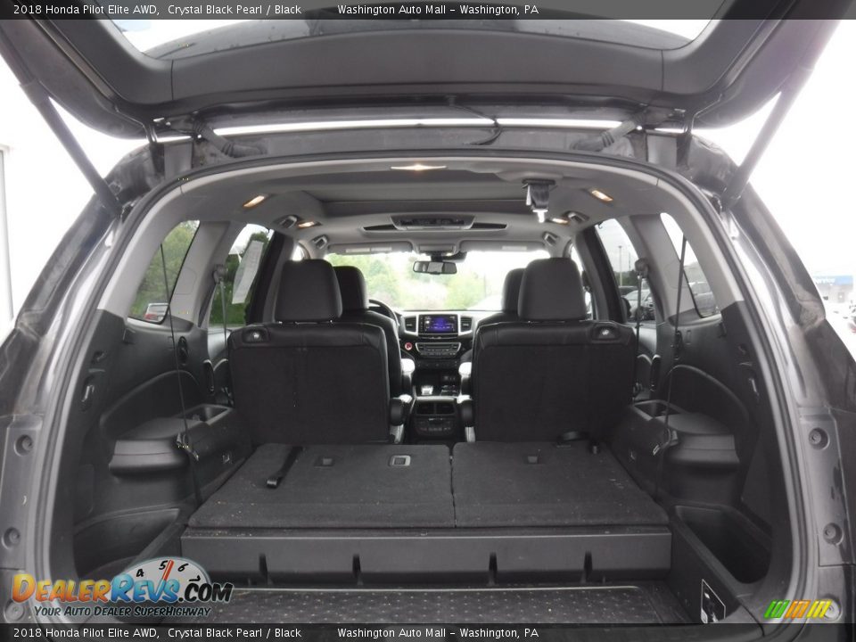 2018 Honda Pilot Elite AWD Crystal Black Pearl / Black Photo #30