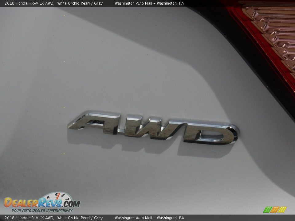 2018 Honda HR-V LX AWD White Orchid Pearl / Gray Photo #10