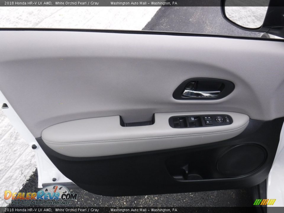 2018 Honda HR-V LX AWD White Orchid Pearl / Gray Photo #11