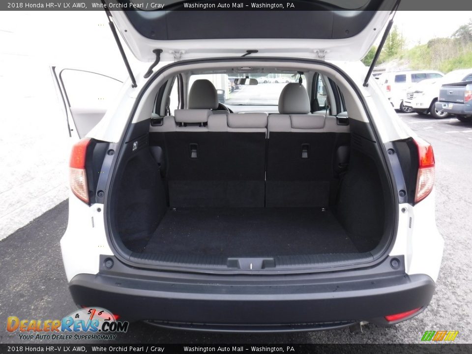 2018 Honda HR-V LX AWD White Orchid Pearl / Gray Photo #24