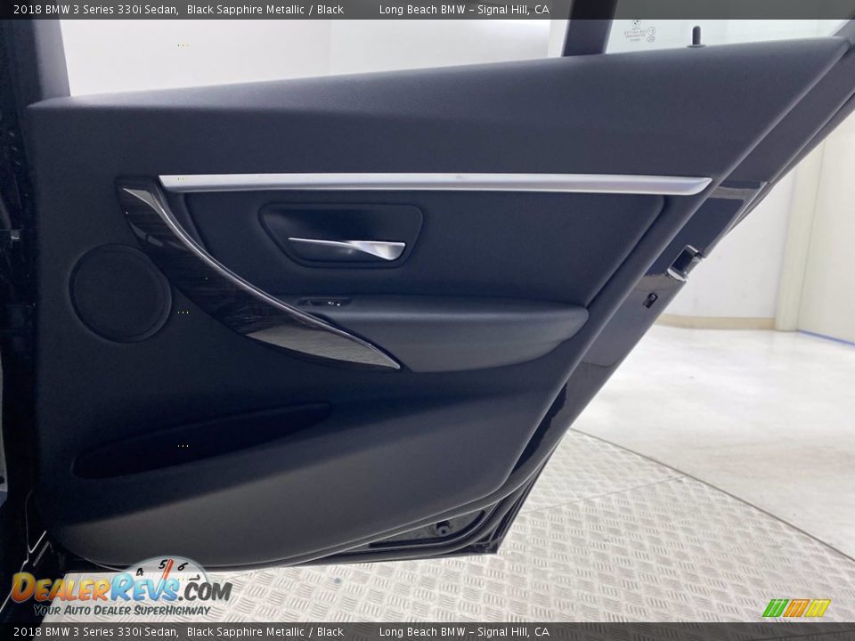 2018 BMW 3 Series 330i Sedan Black Sapphire Metallic / Black Photo #35