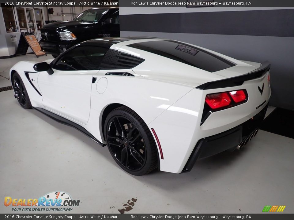 2016 Chevrolet Corvette Stingray Coupe Arctic White / Kalahari Photo #3