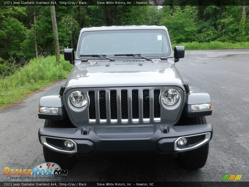 2021 Jeep Gladiator Overland 4x4 Sting-Gray / Black Photo #3