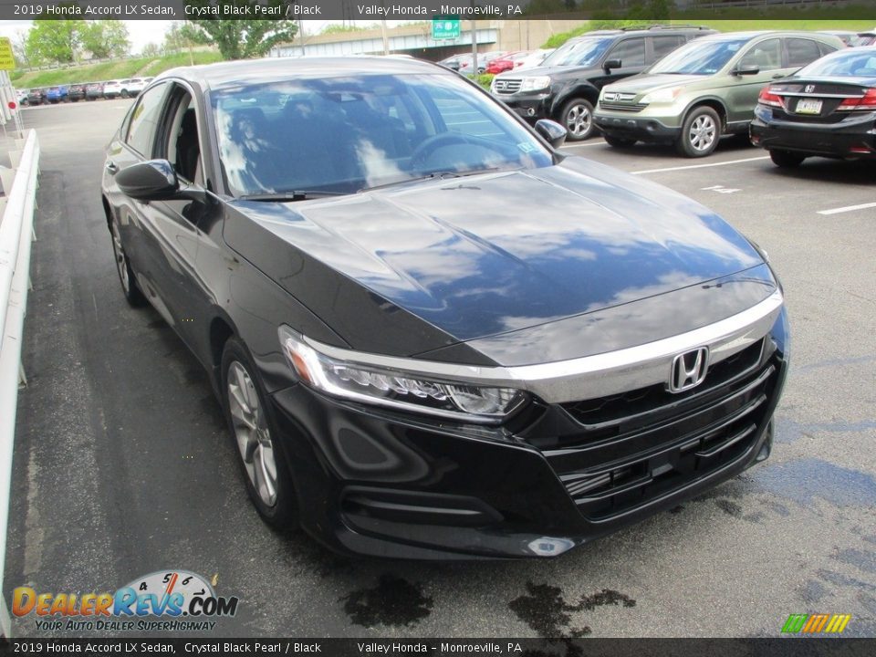 2019 Honda Accord LX Sedan Crystal Black Pearl / Black Photo #7