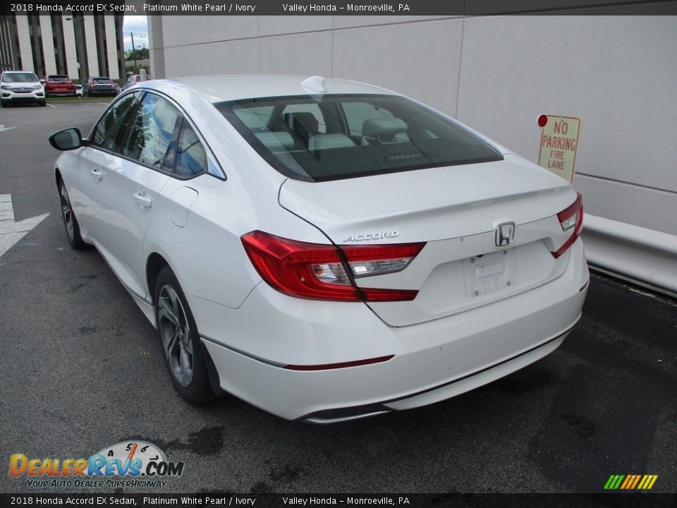 2018 Honda Accord EX Sedan Platinum White Pearl / Ivory Photo #3
